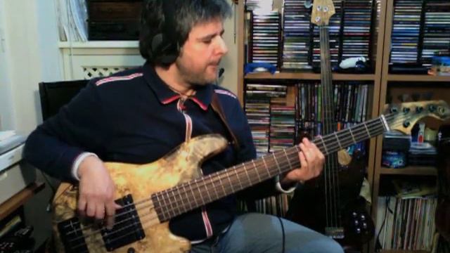 Tragedy by BEE GEES bassline by Rino Conteduca with bass Elrick NJS 5 custom смотреть онлайн