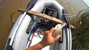 Отличный улов! Клёвая рыбалка на паук (подъемник) с лодки! Установка для рыбалки пауком с лодки.