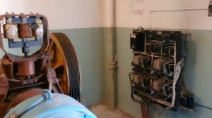 «Ремонт» интересного старого грузового лифта