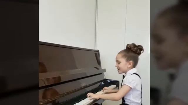 Поздравление учителя Бугинас Бронислава Казисовича. Фёдорова Эвелина. смотреть онлайн