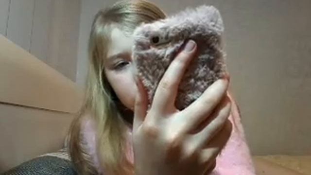 Что в моё телефоне???Айфоне 5s???Новый телефон 2019 года! смотреть онлайн