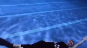 Фридайвинг в бассейне Чайка