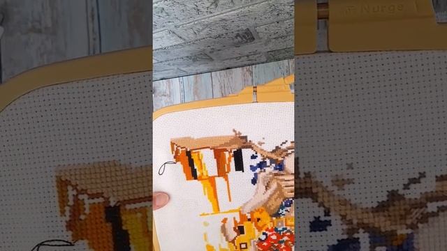 Как узнала этот способ закрепки нитки с лицевой стороны вышивки, работу перестала разворачивать смотреть онлайн