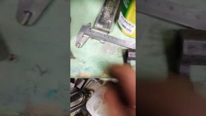 Ведёт сцепление на мотоблоке.
