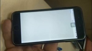 Когда экран iPhone живет своей жизнью или китайский неоригинальный экран iPhone broken screen