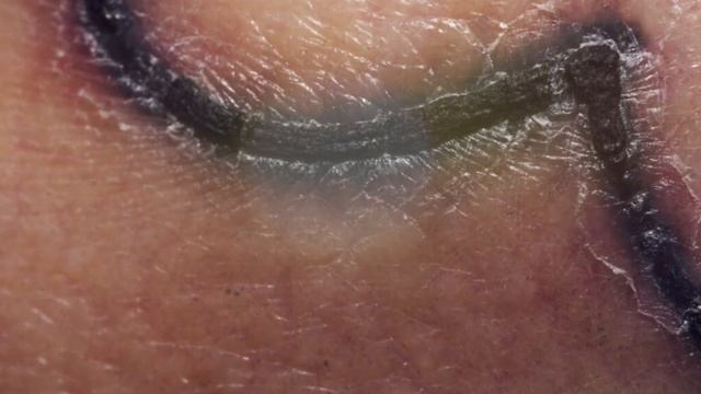 НАУЧНЫЕ ФАКТЫ о ТАТУИРОВКАХ! смотреть онлайн