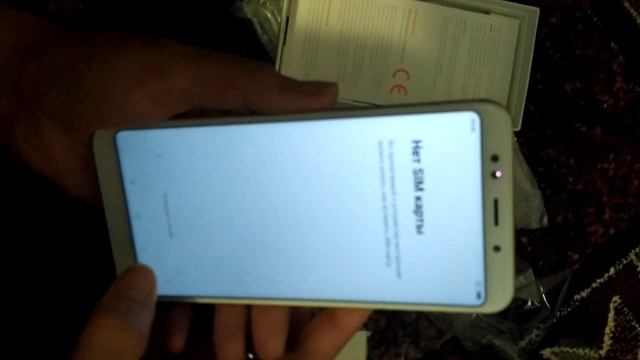 Распаковка смартфона Xiaomi Redmi 5 plus смотреть онлайн