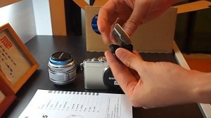 Unboxing Olympus PEN E-PL5