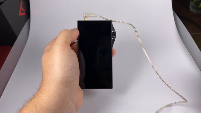 Astell&Kern SA700 digital audio player review