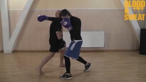 Бокс. Уклон-забегание