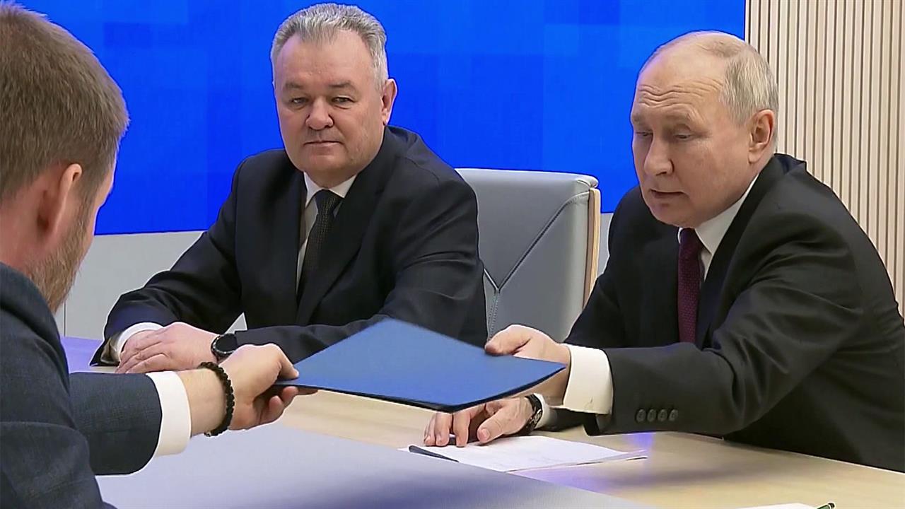 Знаменитые артисты и известные спортсмены стали доверенными лицами Владимира Путина