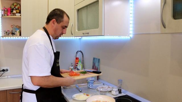 Завтрак. Рулеты из лаваша с вкусной начинкой. смотреть онлайн