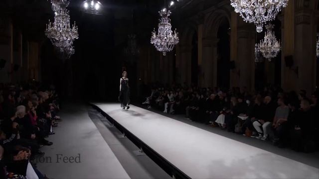 Yohji Yamamoto Spring /Summer 2023 Paris смотреть онлайн