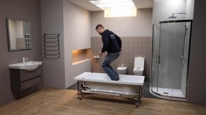 Тест-драйв: испытание ванны с гидромассажем производства Aquanet на прочность