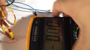 Беспроводная зарядка для телефона из электронного трансформатора.