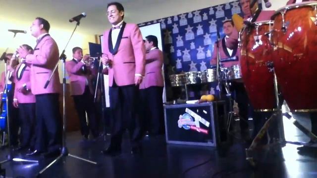 La Sonora Santanera Plaza Galerias Perfume de Gardenia смотреть онлайн