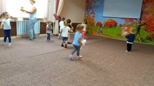 Ритмика для малышей. Танец с медвежатами. Ритмика для детей 2-3 лет.