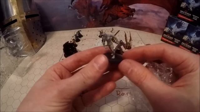 Monster Menagerie #2 Brick Unboxing! Beholder, Mind Flayer, and Gold Dragon OH MY! смотреть онлайн