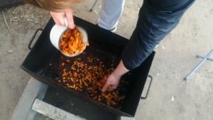 КОПЧЁНЫЕ РЁБРА. ВКУСНЕЙШЕЕ МЯСО. РЁБРА ГОРЯЧЕГО КОПЧЕНИЯ