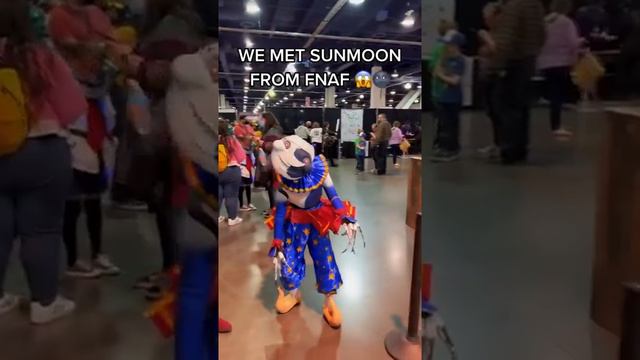 WE MET SUNMOON FROM FNAF! #fnafsecuritybreach #fnaf #fnafcosplay #gamer #fnafmovie смотреть онлайн