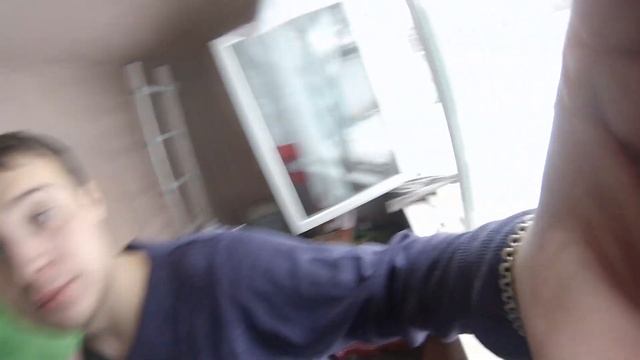 Хромакей за 300 рублей своими руками (Записки бомжа) Vlog#2 смотреть онлайн