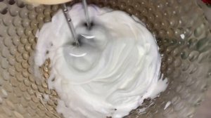 БЕЛКОВО-ЗАВАРНОЙ КРЕМ. Получится всегда.