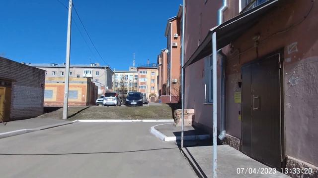 Общаги Политеха во дворе в Йошкар-Ола апрель 2023 смотреть онлайн