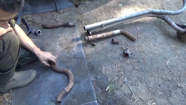 Тойота Старлет ,варим глушитель. смотреть онлайн