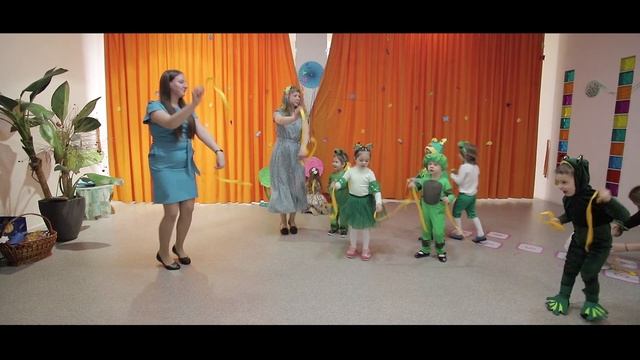 Садик KIDS младшая группа смотреть онлайн