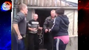 Пьяные танцы 2021!!! Приколы из Тик Тока 2022!!! Под музыкой!!! Женьщина я не танцую!