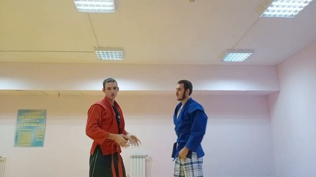 #1 Самооборона без оружия- Эффективные удары для улицы , неспортивная техника смотреть онлайн