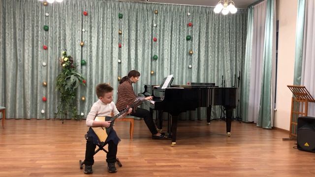 Д. Кабалевский - Клоуны смотреть онлайн