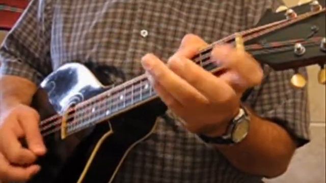 Jerusalem Ridge played on a Vintage Gibson Mandola смотреть онлайн