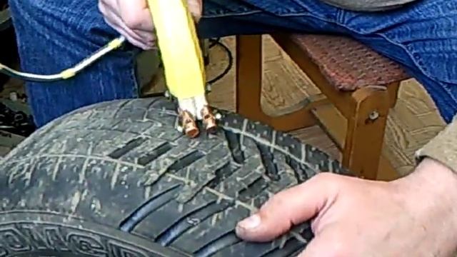 Самодельная машинка для нарезания протектора смотреть онлайн