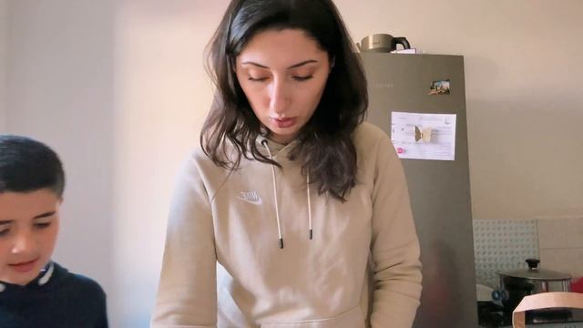 VLOG 14 Февраля ?Всех с Праздником/ Подарок мужу/ Вышли с детьми на аттракционы/ Мой подарок ? смотреть онлайн