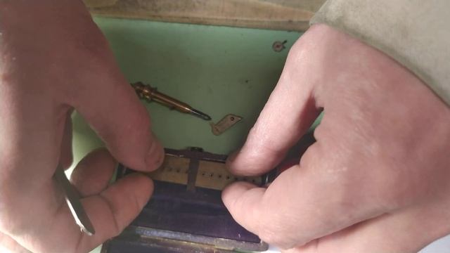 Приспособление для часовых камней
