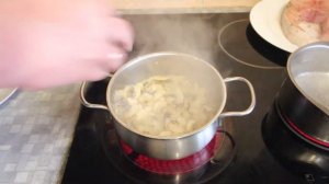 Видео рецепт приготовления тайменя: как вкусно запечь стейк тайменя в сливочно-грибном соусе