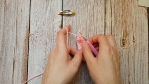 DIY Яркая заколка клик-клак Вяжем крючком / Crochet Hair Clips