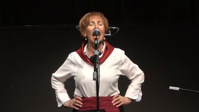 24. Con el cantarito a la cintura смотреть онлайн