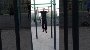 Подтягивания 35 раз "Workout records pull-ups"