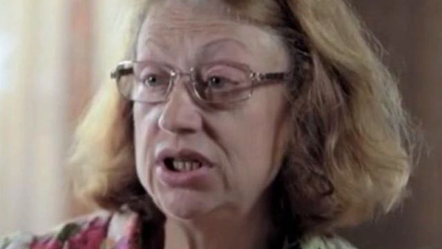 Школьная уборщица обратилась к стилистам, чтобы вновь стать красивой. Теперь как кинозвезда смотреть онлайн