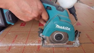 CC301D Makita 12V Cutter
