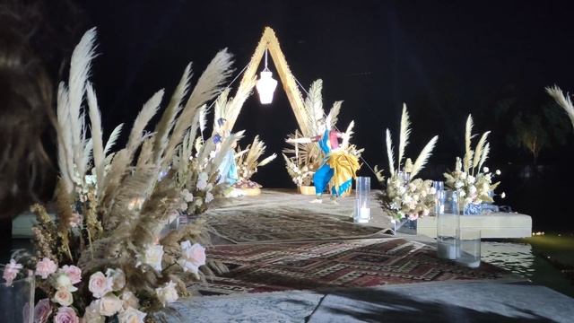 Pushpandjali. Bharatanatyam style. Indian classical dance. Пушпанджали. Стиль Бхаратанатьям смотреть онлайн