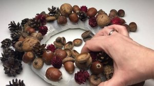 Осенняя поделка. Поделка из шишек и жёлудей. DIY