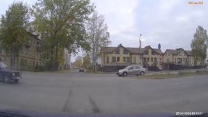 Чему может научить такой инструктор по вождению ?