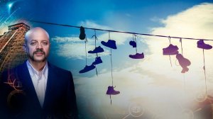 Кроссовки на проводах. Плавучая крепость. Фальшивые сенсации. | Загадки человечества (16.04.20).