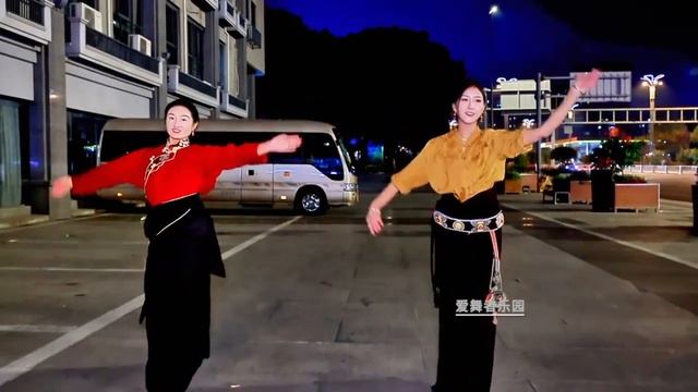 Tibetan girls- Sula and Gesang Quzhen, classic Tibetan dance "last night" смотреть онлайн
