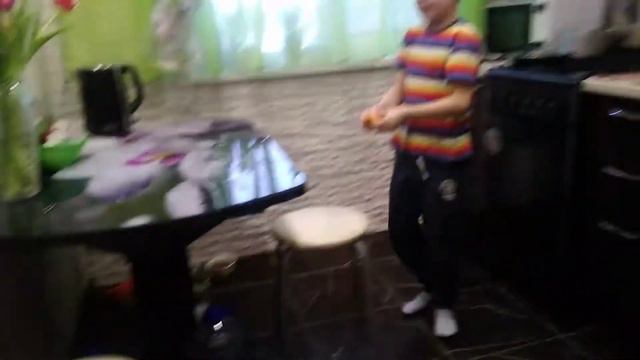 Мы лопаем шарик смотреть онлайн