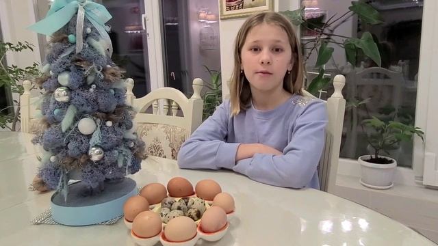 Хотите узнать как отличить домашние яйца от магазинных?
