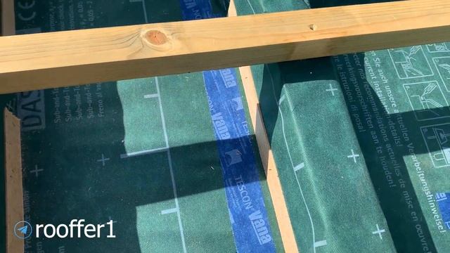 КРЕПЛЕНИЕ ПАРОИЗОЛЯЦИИ С ПЕРЕМЕННОЙ ПАРОПРОНИЦАЕМОСТЬЮ. ПЕРЕКРЕСТНОЕ УТЕПЛЕНИЕ В 250 ММ